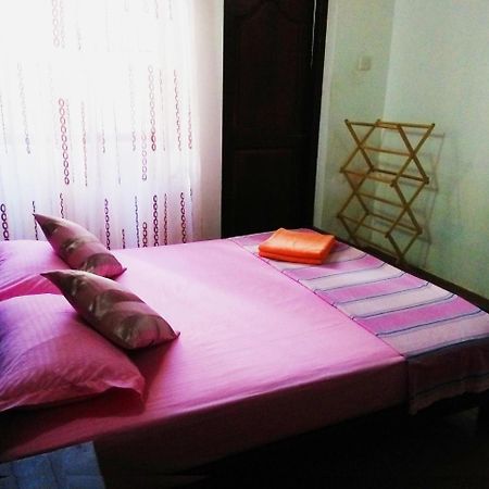 Ruslanka Homestay Ettukala Esterno foto