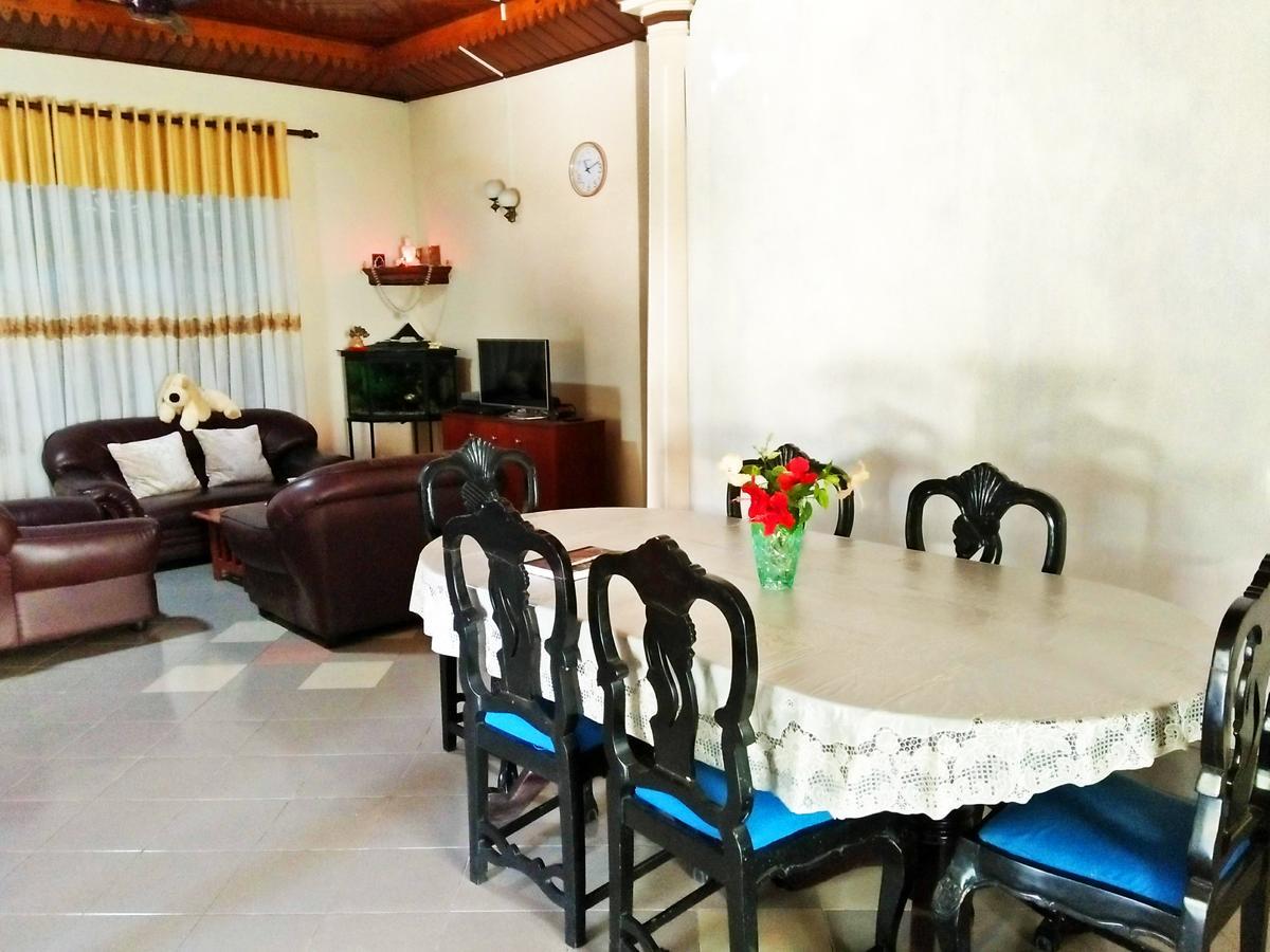 Ruslanka Homestay Ettukala Esterno foto