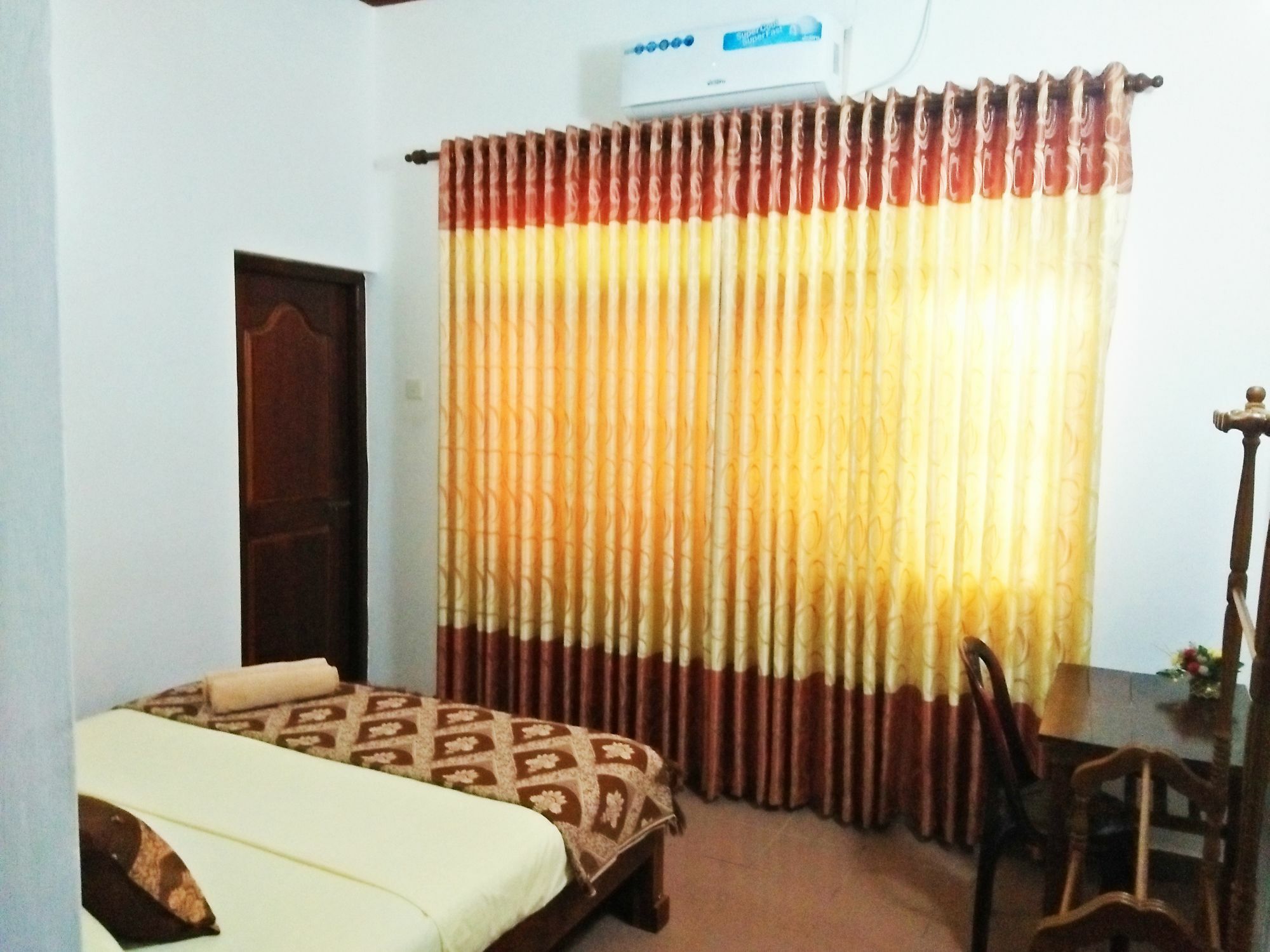 Ruslanka Homestay Ettukala Esterno foto
